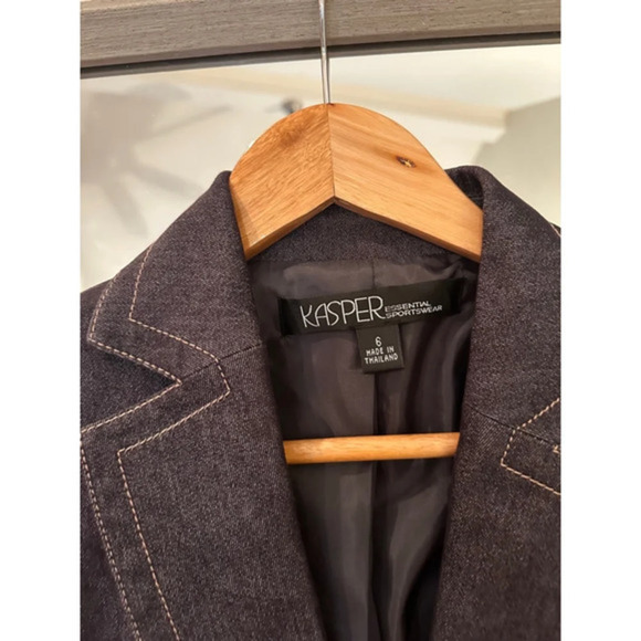 Kasper Women's Denim Two Button Blazer Dark Gray Size 6 - Picture 2 of 6